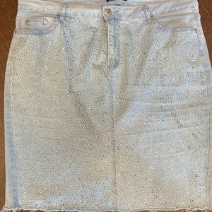 Ashley Stewart size 20 rhinestone studded rough hem stretchy jean skirt